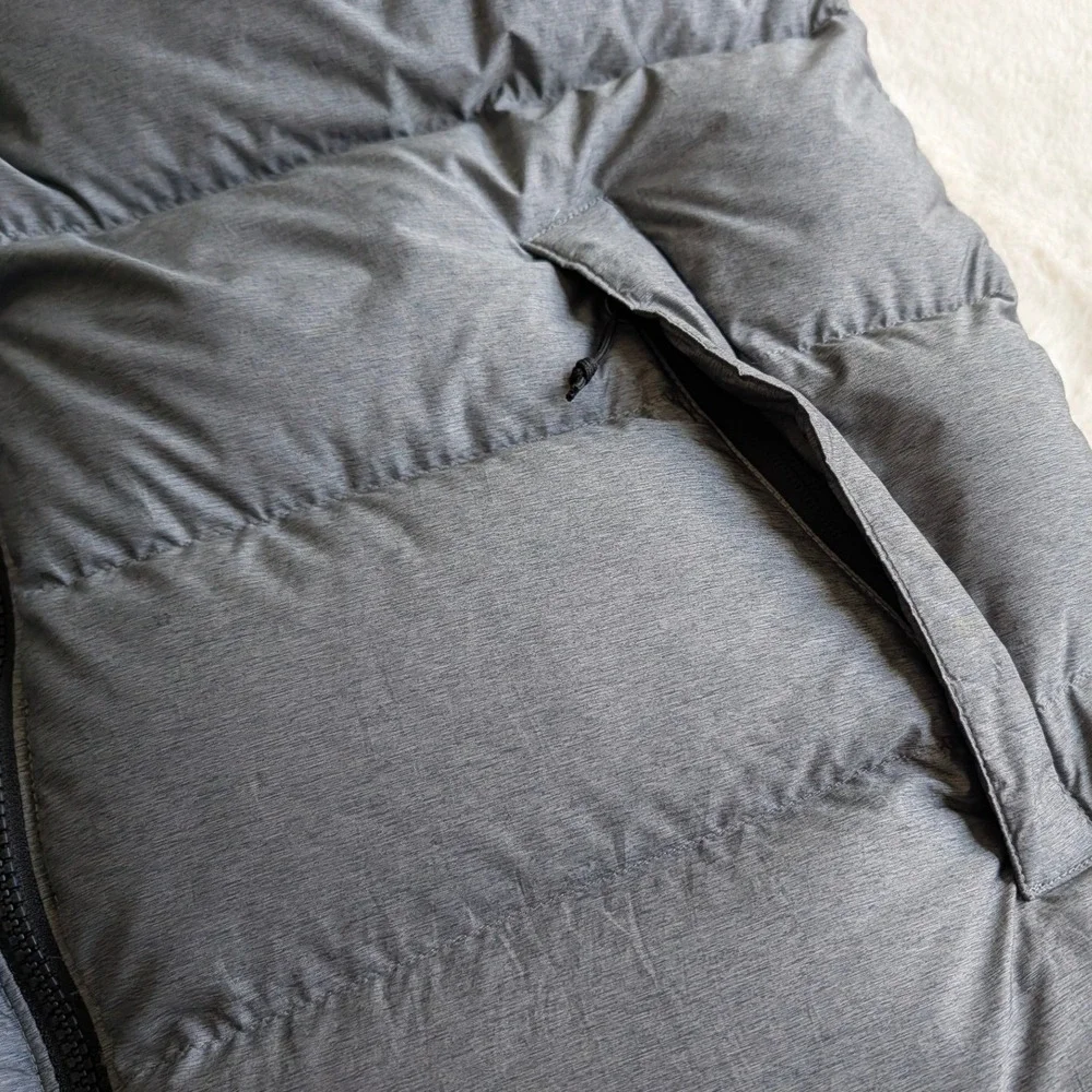 The North Face Nuptse 700 Puffer Vest Mens XL Grey Black Down Insulated
